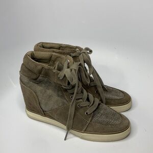 American Eagle Outfitters wedge sneakers size 7
